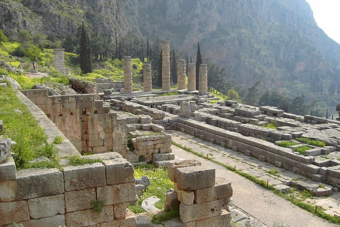 2 Day Award-Winning Private Tour to Delphi & Meteora from Athens - The Sum Up