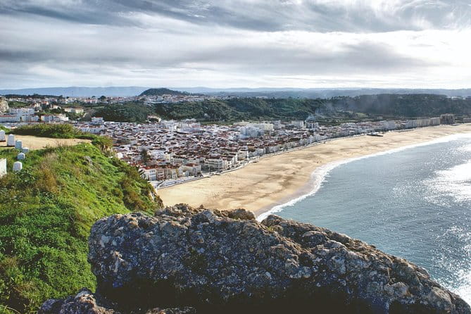 2-Day Sacred Portugal Trip: Fátima, Batalha, Nazaré and Óbidos, from Lisbon - Day 2: From Divine to Coastal Charm