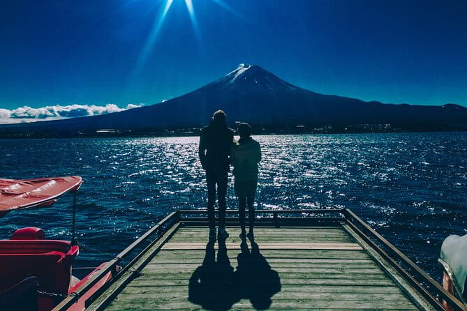 2-Day Tour: Mt Fuji and Tokyo Private Wagon & English Driver - Discovering Mount Fuji