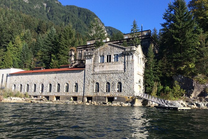 2 Hour Chartered Boat Tour From Deep Cove North Vancouver - Booking and Reservation Details