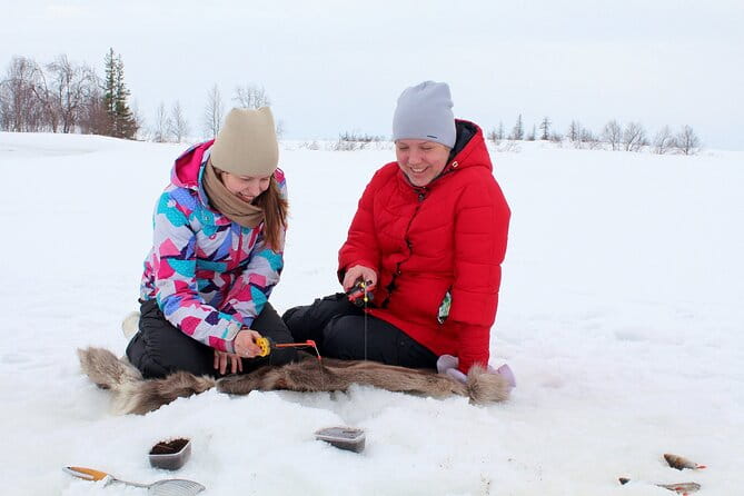 2-Hour Ice Fishing Experience in Rovaniemi, Finland - Key Points / Takeaways