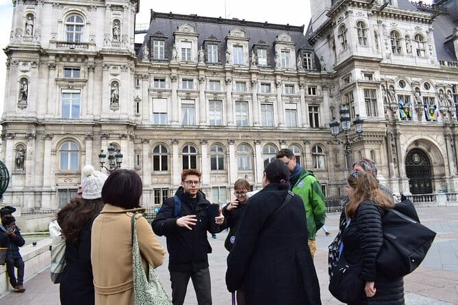 2-Hour Jewish History Guided Tour In Marais - St Gervais Church & Medieval Houses