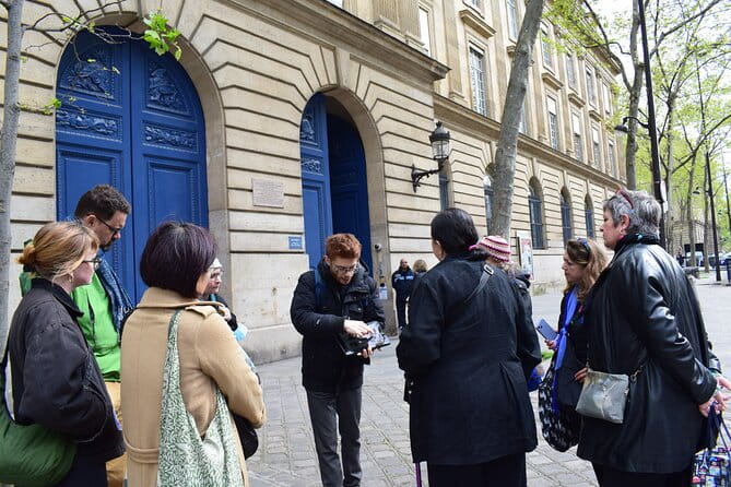 2-Hour Jewish History Guided Tour In Marais - Hector Guimard Synagogue