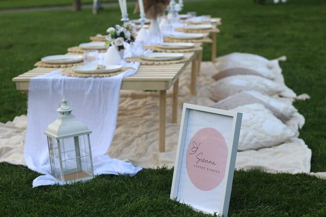 2-Hour Luxury Picnic in Cluj-Napoca Romania - Key Points / Takeaways