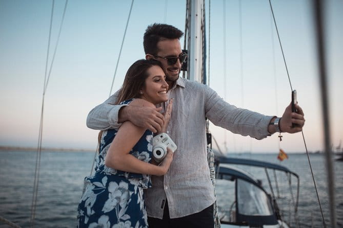 2-Hour Sailing Trip from Barcelona with open bar - Exploring the Itinerary: What You’ll See and Do