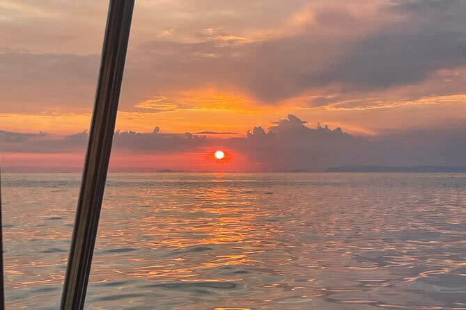 2-Hour Sorrento Coast Sunset Cruise with Dinner Experience - FAQ