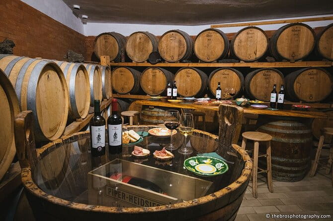 2-hour tasting of 5 wines in Sorrento - Pricing and Value