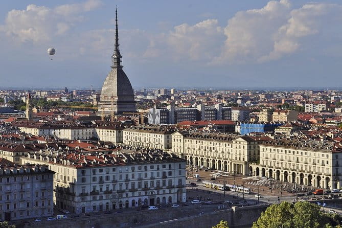 2-hour Turin guided small group walking tour - Piazza Castello: The City’s Beating Heart