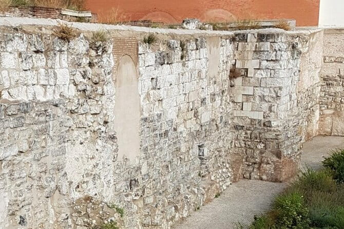 2-Hour Walking Tour on the History of Islamic Medieval Madrid: the origins - Who Should Consider This Tour?