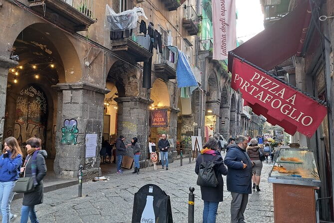 2 Hours and a Half Guided Tour in the Historic Center of Naples - Discovering Via San Gregorio Armeno