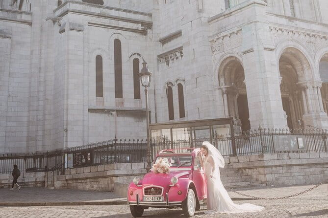 2 Hours Private Guided Tour in a Pink Citroën 2CV - First Impressions and What Makes It Special