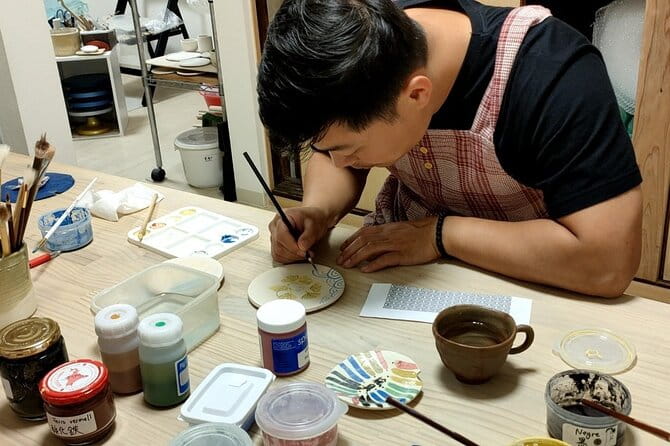 2 Hours Private Painting of Ceramics in Osaka - Pricing and Reviews