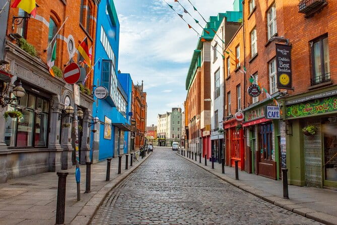 2 Hours Seniors Historical Private Walking Tour of Dublin - The Value of a Private, Senior-Friendly Tour