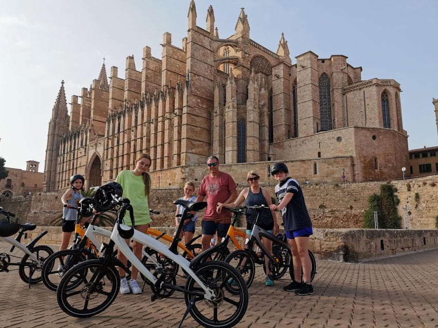 2 Hours Sightseeing E-Bike Tour in Palma De Mallorca - Meeting Point Details