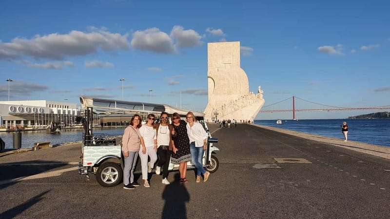 2 hours tour for your first day in Lisbon - Hidden Neighborhoods and Historic Landmarks
