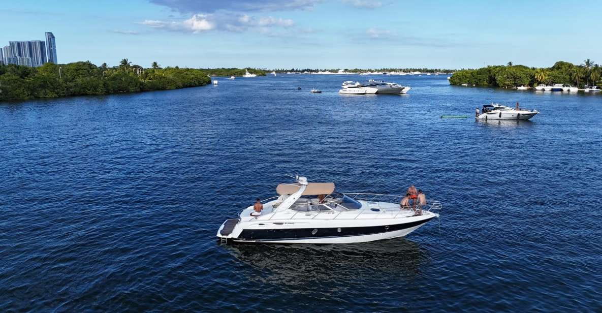 2 HOURS Yacht in Miami for Up to 12 People - Security and Weather Policies
