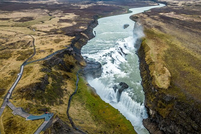 2 in 1 Private Golden Circle and South Coast Tour in Iceland - Climbing Skógafoss and Bird-Watching