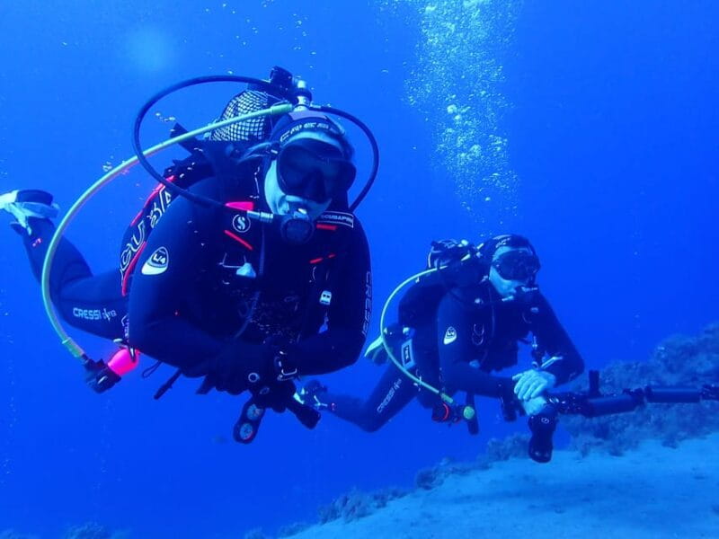 2 PRIVATE GUIDED DIVES - FAQ