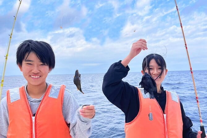 200M Parasailing Experience in Okinawa Depart From Ginowan Marina - Booking and Cancellation Policies