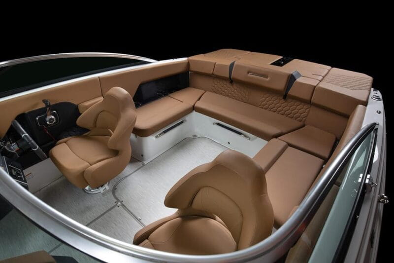 2,5hrs Limo-Bowrider Boat Tour & Swimming at Comacina Island - Conclusions: Is It Worth It?