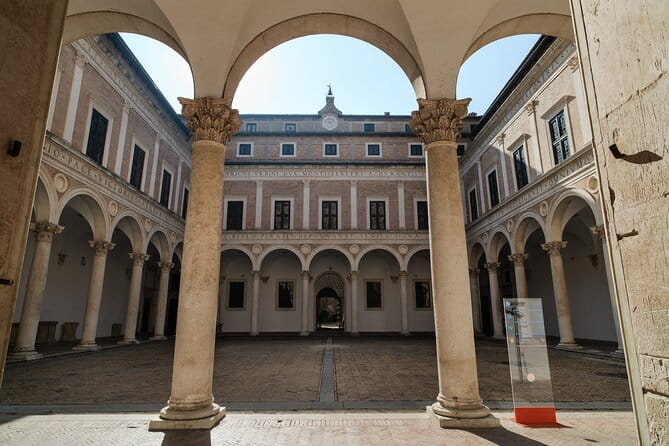 2hours Walking Tour of Urbino, Capital of Le Marche Renaissance - The Cattedrale di Santa Maria Assunta: A Religious and Artistic Landmark
