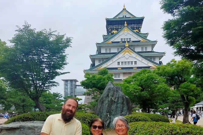 3/4/5 Hours Private Tour in Osaka With Local Guide - Guide Expertise and Weather Management