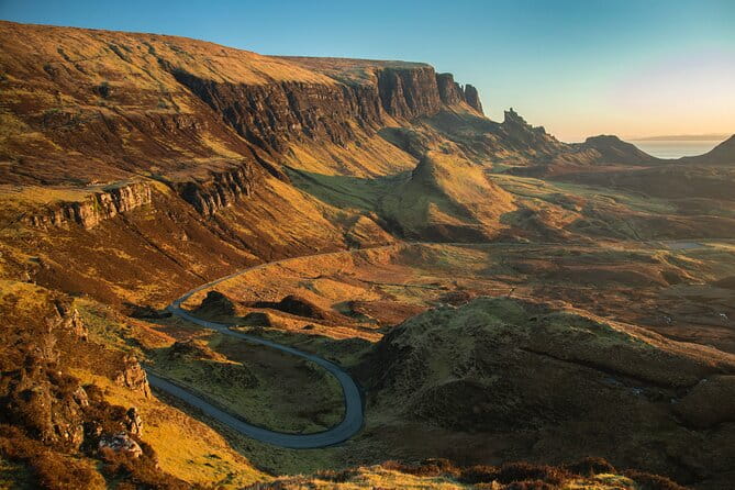 3 Day Isle of Skye Eilean Donan Castle and Loch Ness Tour - A Deep Dive into the 3-Day Scottish Adventure