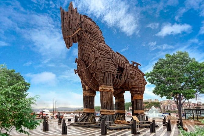 3-Day Small-Group Tour from Istanbul to Kusadasi: Troy, Gallipoli, ANZAC Battlefields and Ephesus Ancient City - Who Will Love This Tour?