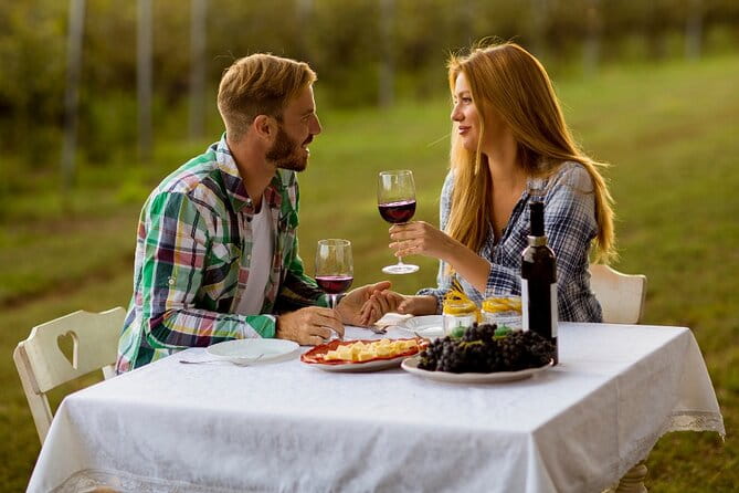 3 Days Wine Tours in Sancerre Pouilly Fumé Champagne & Normandy - FAQ