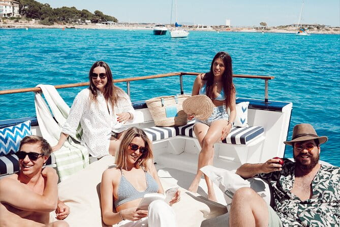 3-hour boat trip at sunset in the bay of Palma - The Price and Overall Value