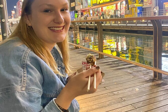 3 Hour Food Hopping in Dotonbori Osaka - Must-Try Dishes in Dotonbori