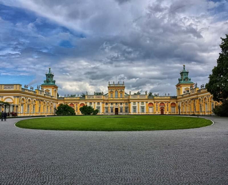 3-hour: Palace of King Jan Sobieski in Wilanow/inc. Pick-up/ - Price, Value, and Logistics