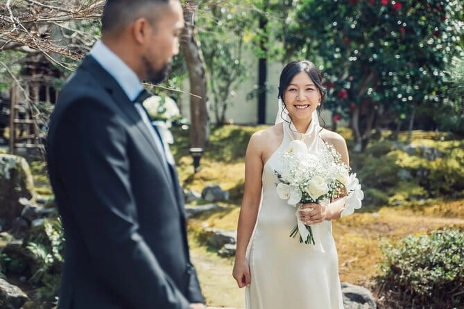 3 Hour Plan at Aoi Nanzenji Bettei Byo Outfit Photography Package - Included Services and Features