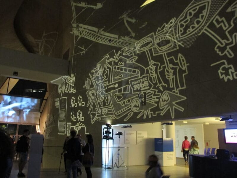 3 hour: POLIN Museum of the History of Polish Jews Tour - Logistics and Practical Details