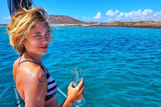 3-Hour Private Sailing Tour around the Lobos Island - Detailed Itinerary and What to Expect