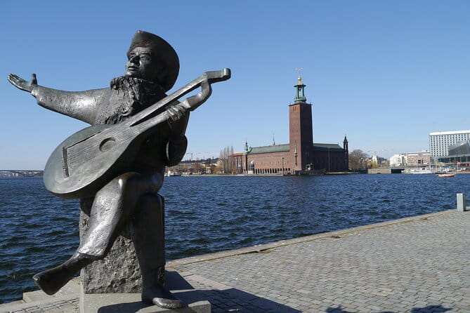 3-Hour Private Walking Tour in Stockholm - Key Points