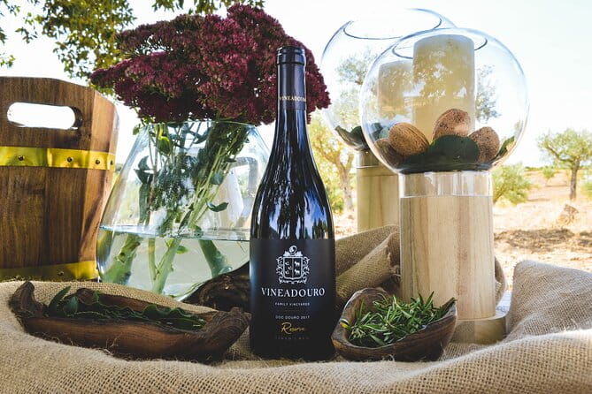 3-Hour Private Wine Tasting in Quinta da Vineadouro with Lunch - Who Will Love This Tour?