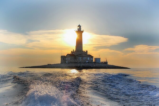 3-Hour Sunset Dolphin Spotting and Dinner in Medulin Archipelago - Additional Information