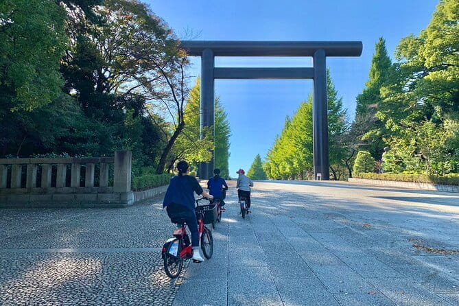 3 Hours E Bike Tour Around Chiyoda Tokyo Prefecture - Exploring Chiyodas Neighborhoods