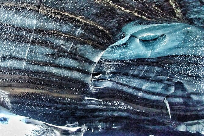 3 Hours Katla Ice Cave Tour/Meet in Vík - Entering the Ice Cave: What to Expect on the Tour