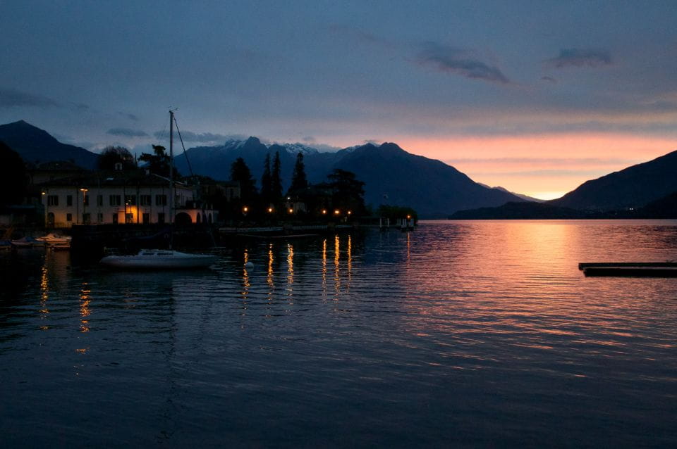 3 Hours Private Boat Tour Como Lake - Boat Ride Experience