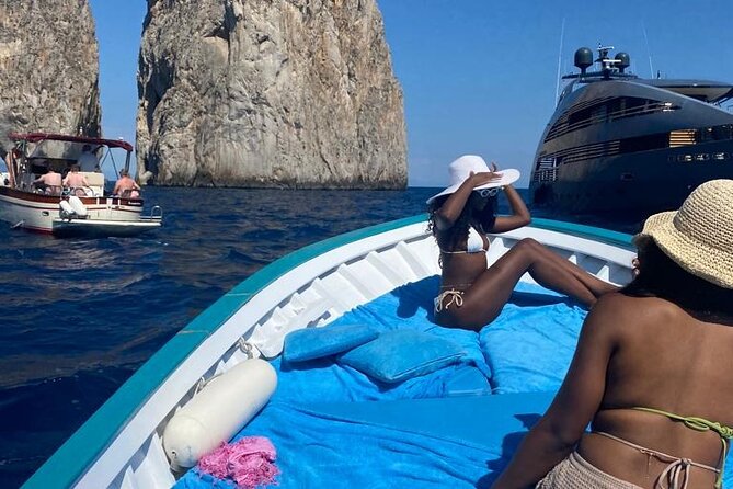3 Hours Private Capri Boat Tour With Pasta and Prosecco - Customer Reviews and Ratings