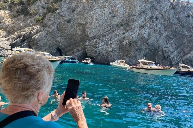 3 Hours Private Capri Boat Tour With Pasta and Prosecco - Highlights of the Experience
