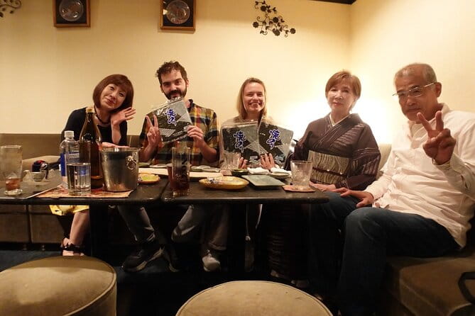 3 Hours Private Food and Walking Tour to Snack Bar in Nakasu - Reviews and Ratings