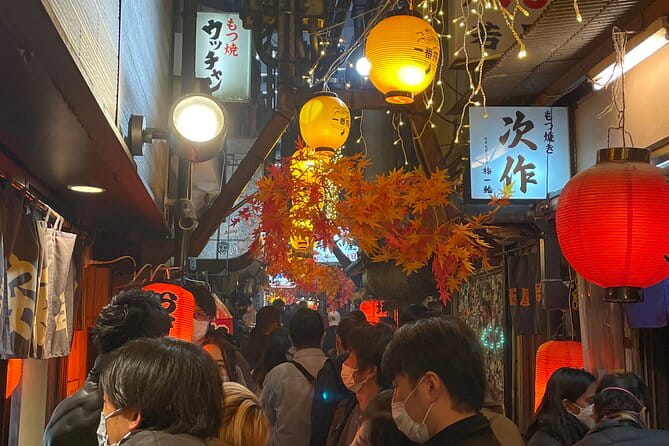 3-Hours Tokyo Local Bar & Izakaya Crawl in Shinjuku Area - Exploring Omoide Yokocho: The Nostalgic Alley