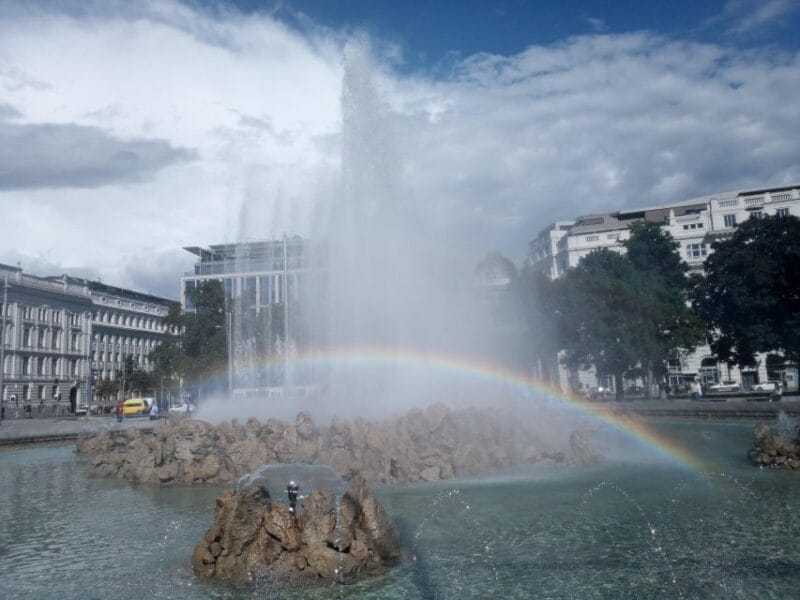 3 hours tour Vienna on RAXI (electric rickshaw) - An Introduction to the RAXI Experience