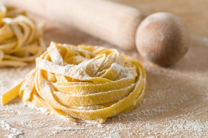 3 in 1 Cooking Class Near Navona: Fettuccine, Ravioli & Tiramisu - Just The Basics