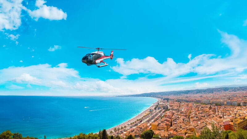 30-minute panoramic flight from Nice - A Flight Above the French Riviera: A Closer Look at the 30-minute Panorama from Nice