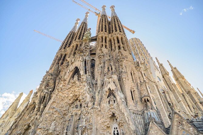 360° Barcelona E-Bike Tour, Montjuic Cable Car and Boat Cruise - Meeting Point and Logistics