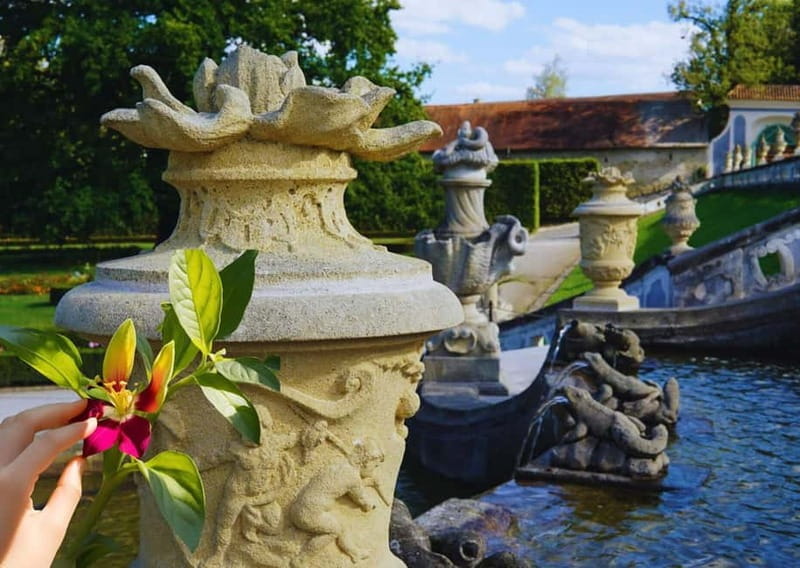 3h Royal Castle Tour, Interior, Pralines, Coffee & Dessert - A Complete Look at the 3-Hour Royal Castle Tour in Český Krumlov